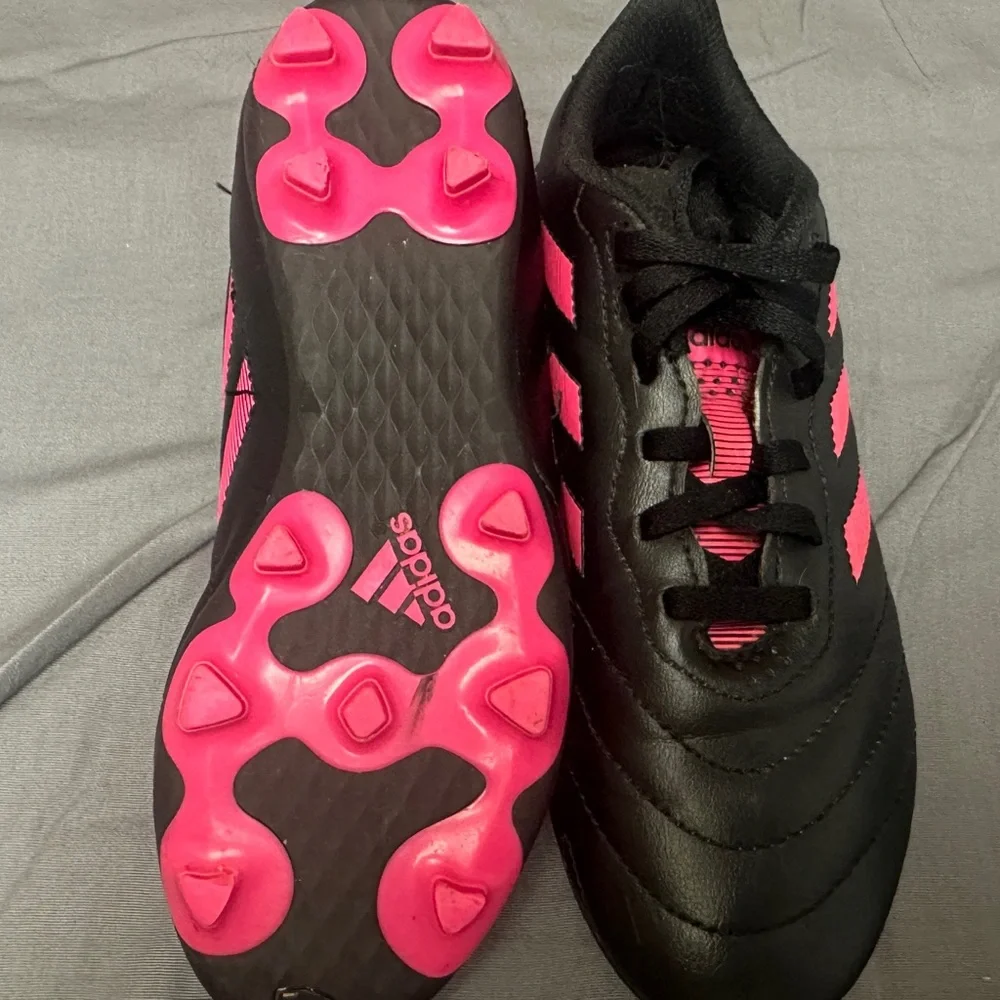 Adidas Black and Pink Soccer Cleats - Picture 5 of 5